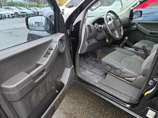 Used 2015 Nissan Xterra PRO-4X w/ Nevada Tow Package image 18