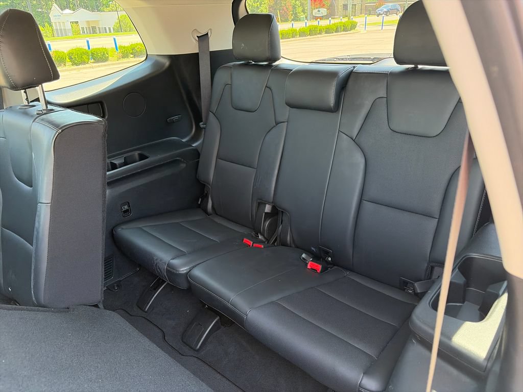 Used 2020 Kia Telluride LX FWD image 30