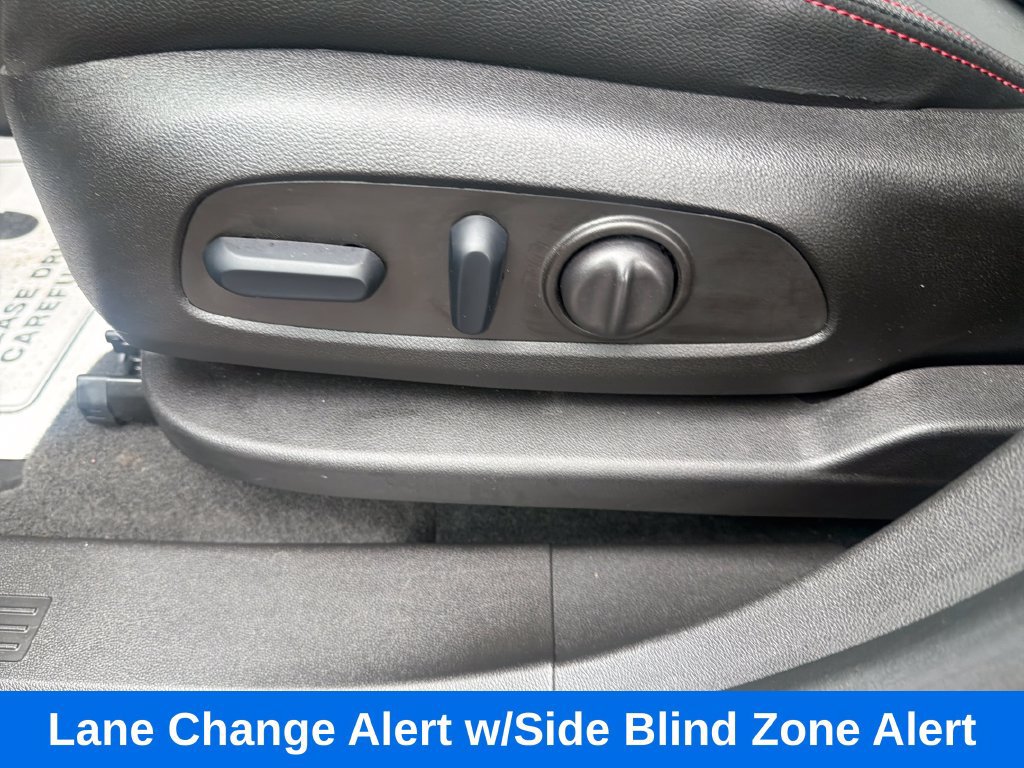 Used 2023 Chevrolet Equinox RS AWD/4WD image 13
