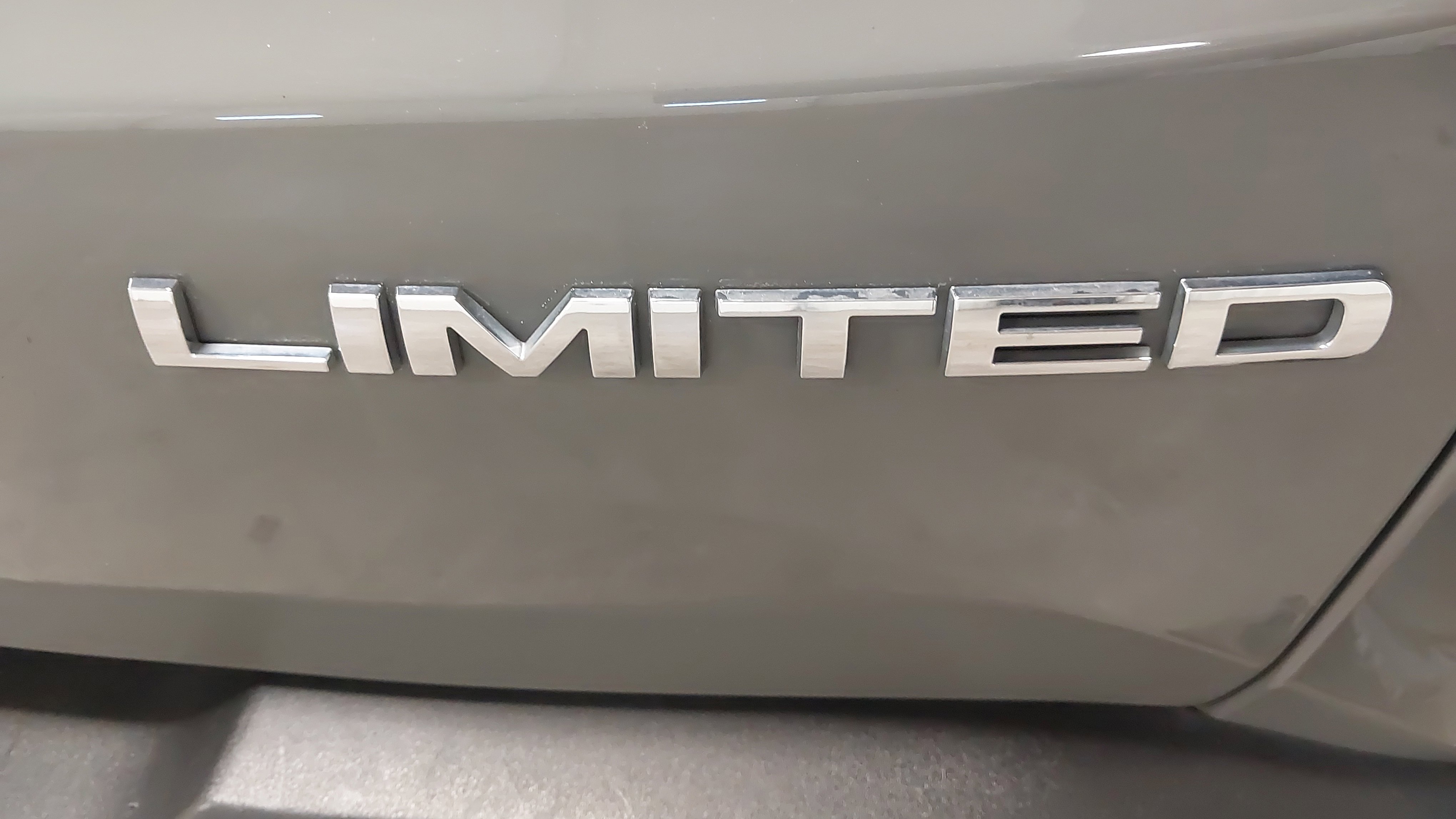 Used 2022 Jeep Renegade Limited w/ Sun, Sound & Wheels Group AWD/4WD image 33
