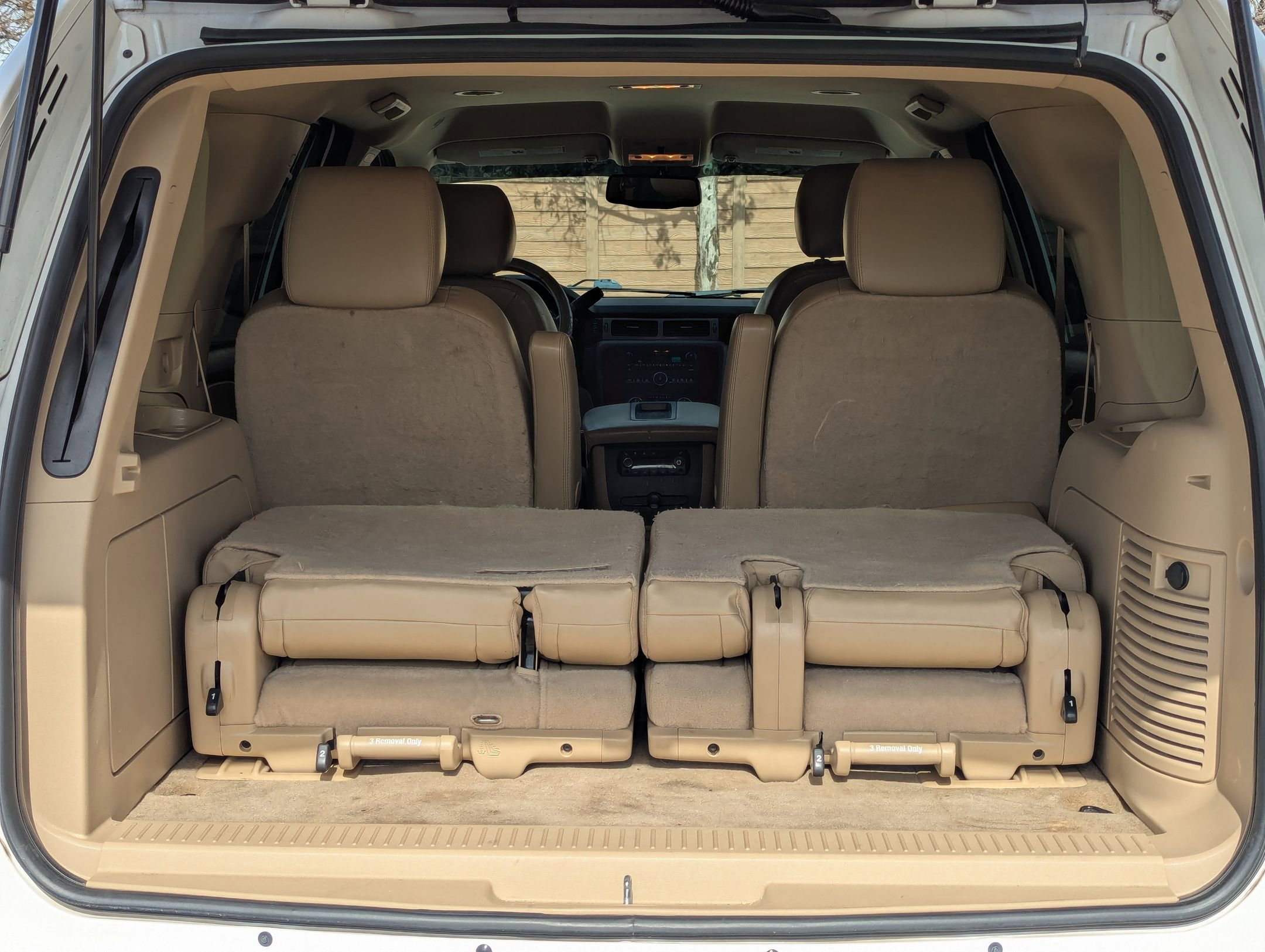 Used 2013 Chevrolet Tahoe LT w/ Luxury Package image 23