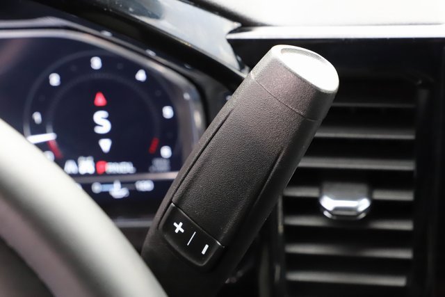 Used 2025 GMC Sierra 1500 SLT image 33