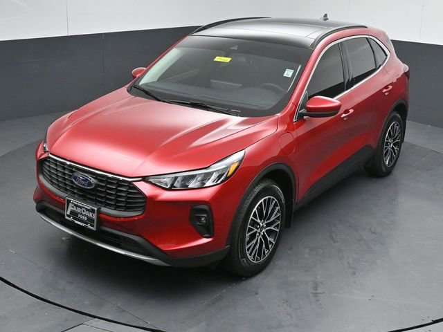 Used 2025 Ford Escape SE image 48