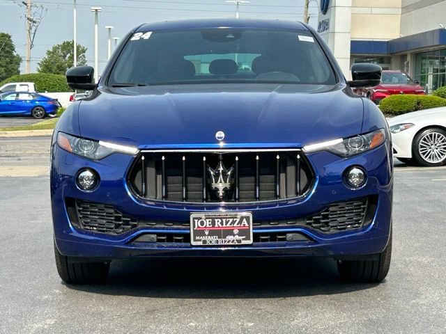 Used 2024 Maserati Levante GT Ultima AWD/4WD image 3