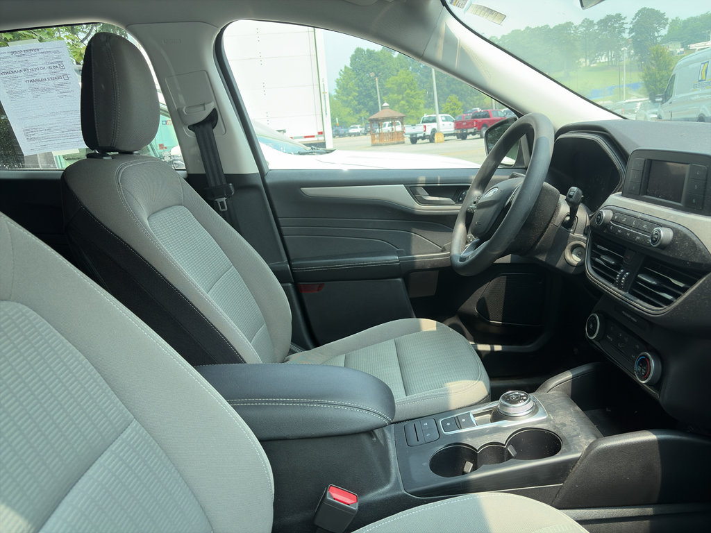 Used 2022 Ford Escape S AWD/4WD image 2