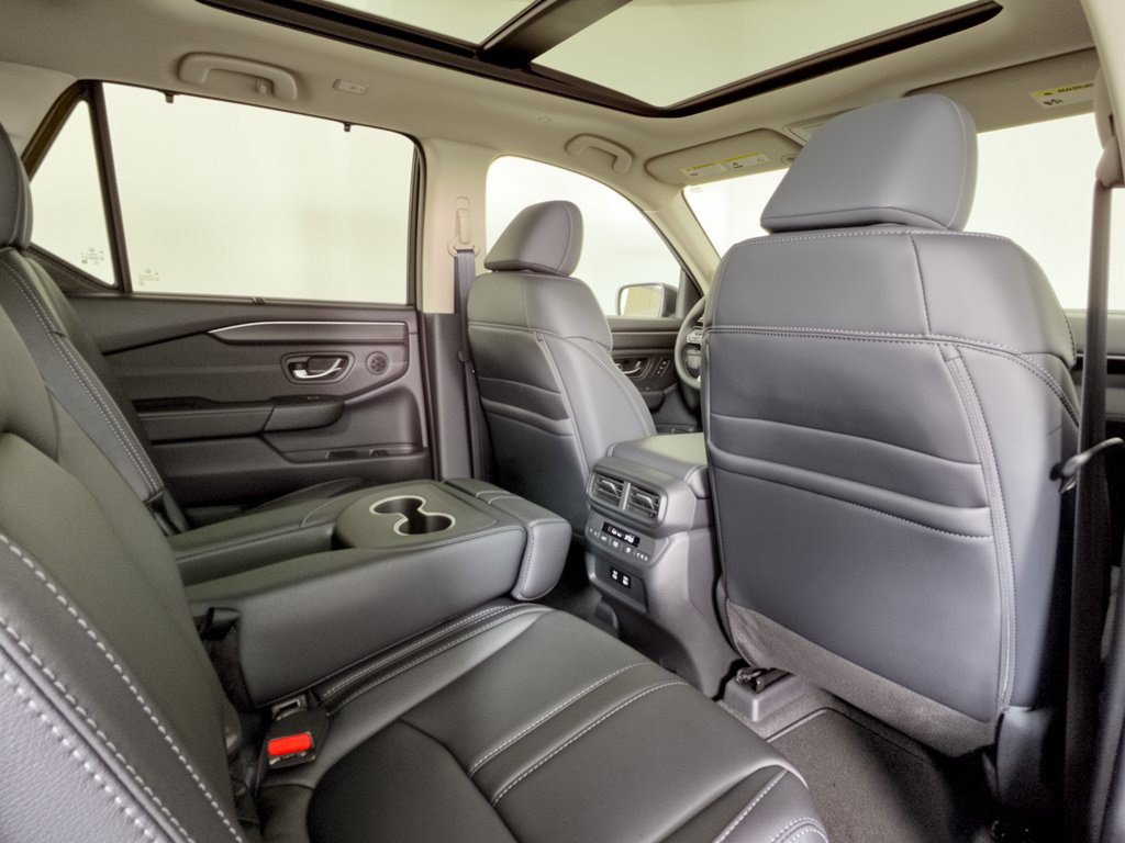 New 2026 Honda Pilot Touring image 29