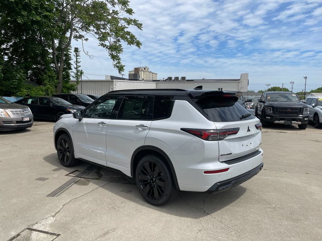 New 2026 Mitsubishi Outlander SEL AWD/4WD image 8