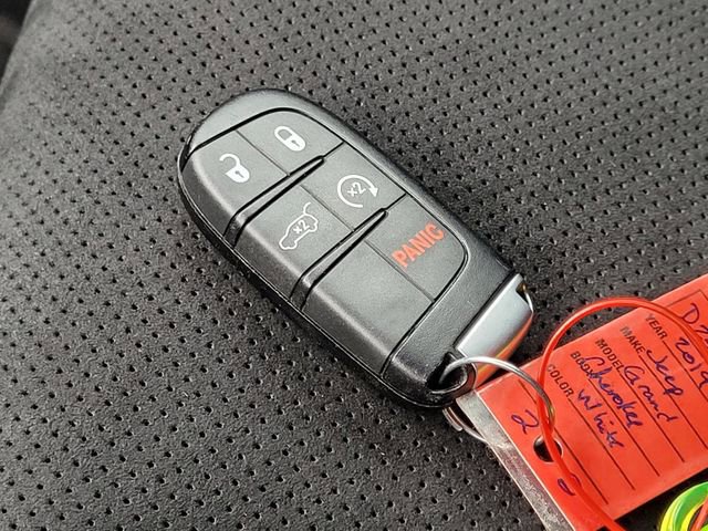 Used 2019 Jeep Grand Cherokee Altitude image 35