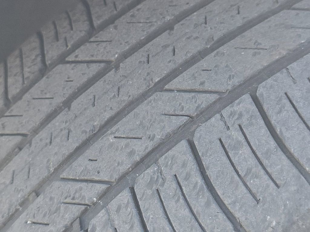 Used 2019 Ford Fusion SE image 10