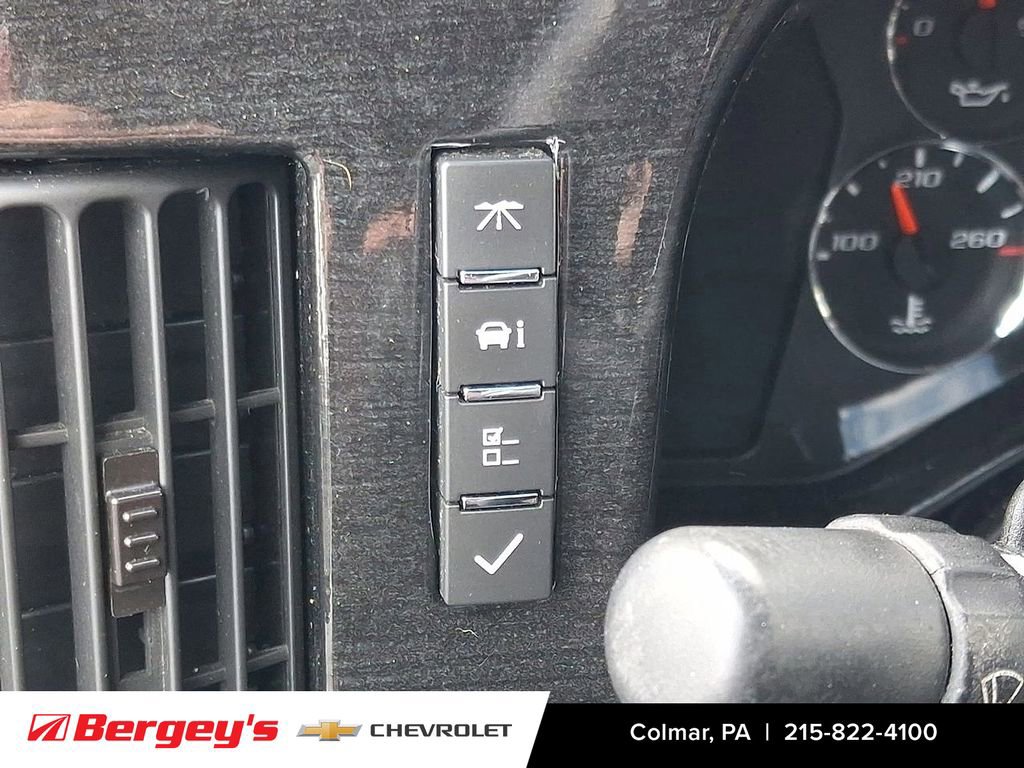 Used 2014 Chevrolet Express 1500 image 33