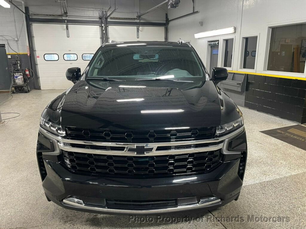 Used 2023 Chevrolet Suburban LS AWD/4WD image 3
