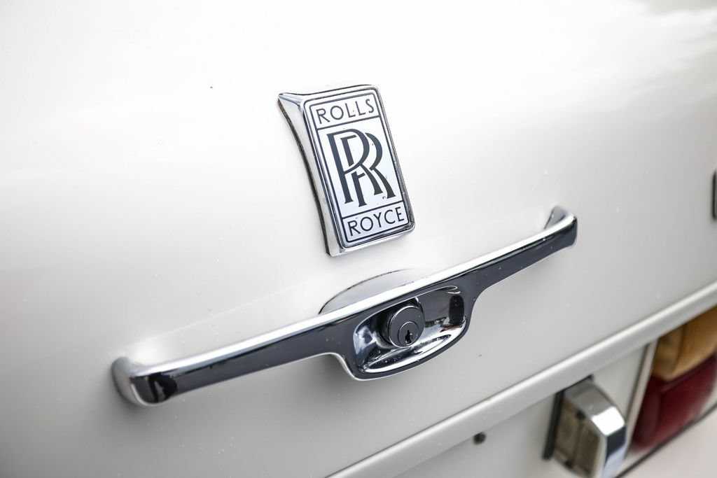 Used 1989 Rolls-Royce Corniche II RWD image 19