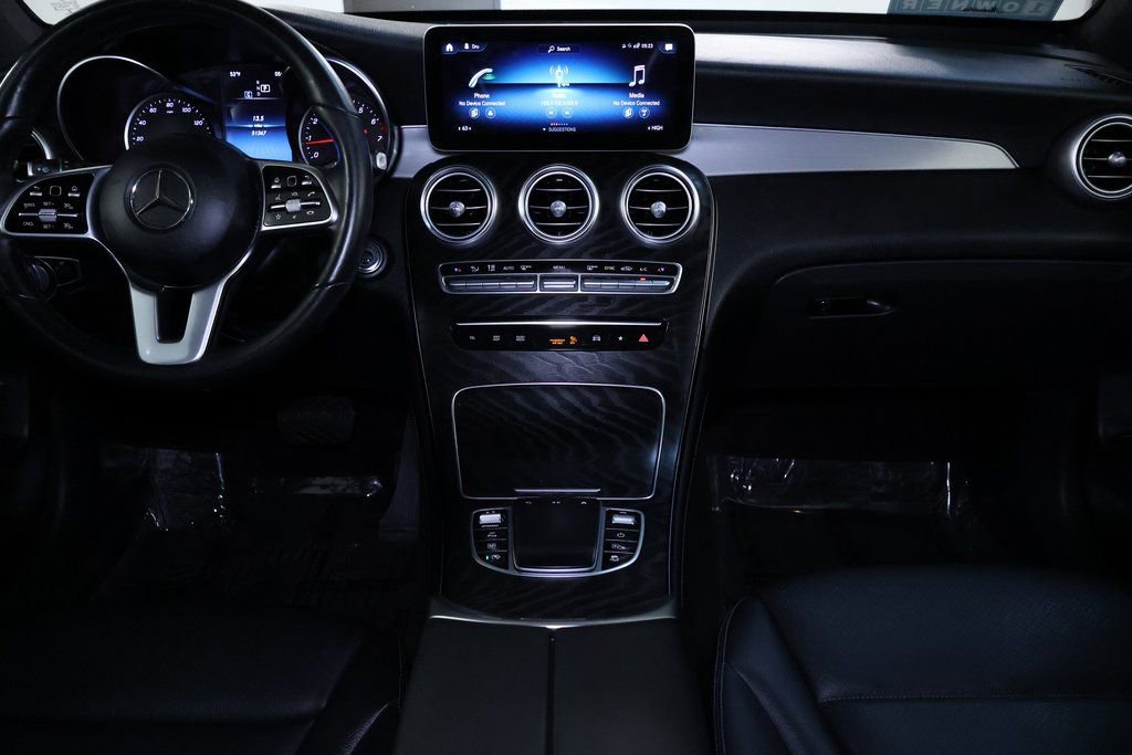 Used 2021 Mercedes-Benz GLC 300 4MATIC image 20