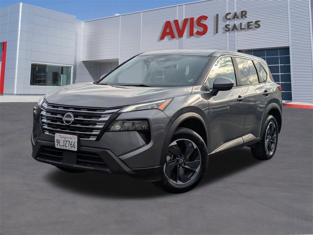 Used 2024 Nissan Rogue SV