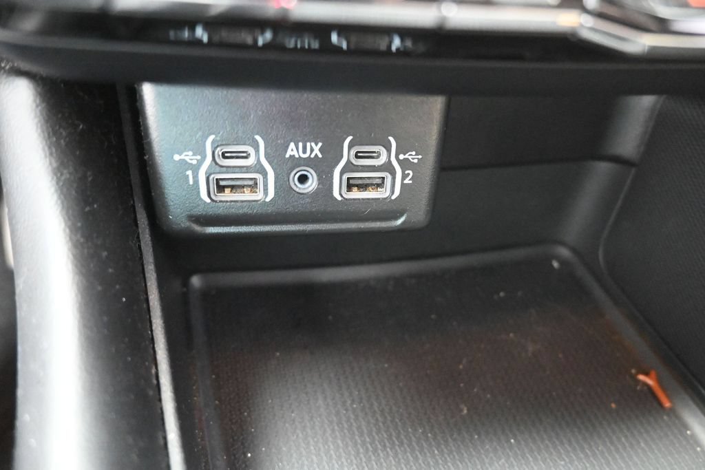 Used 2022 Dodge Durango GT RWD image 28