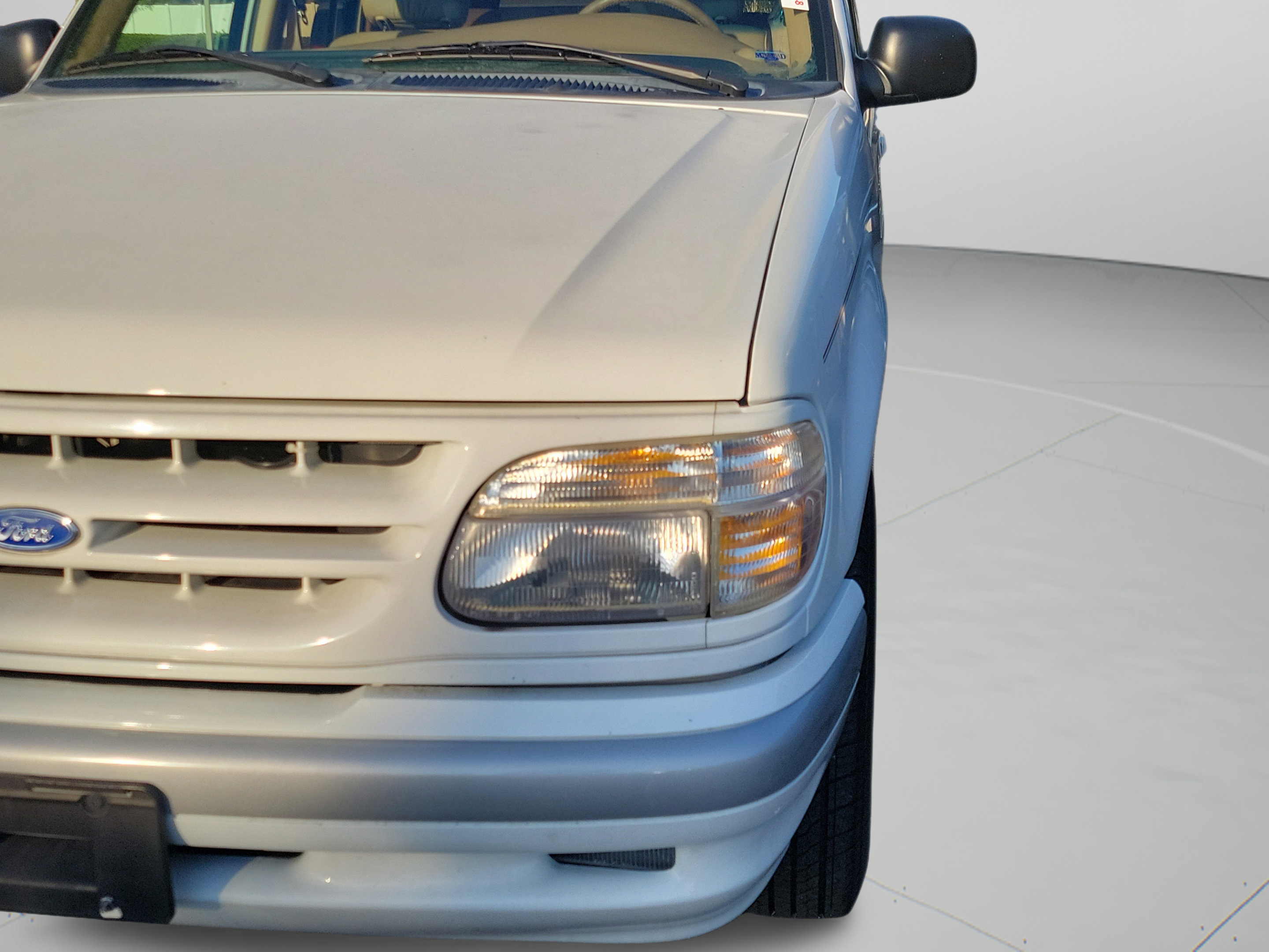 Used 1995 Ford Explorer Eddie Bauer RWD image 10