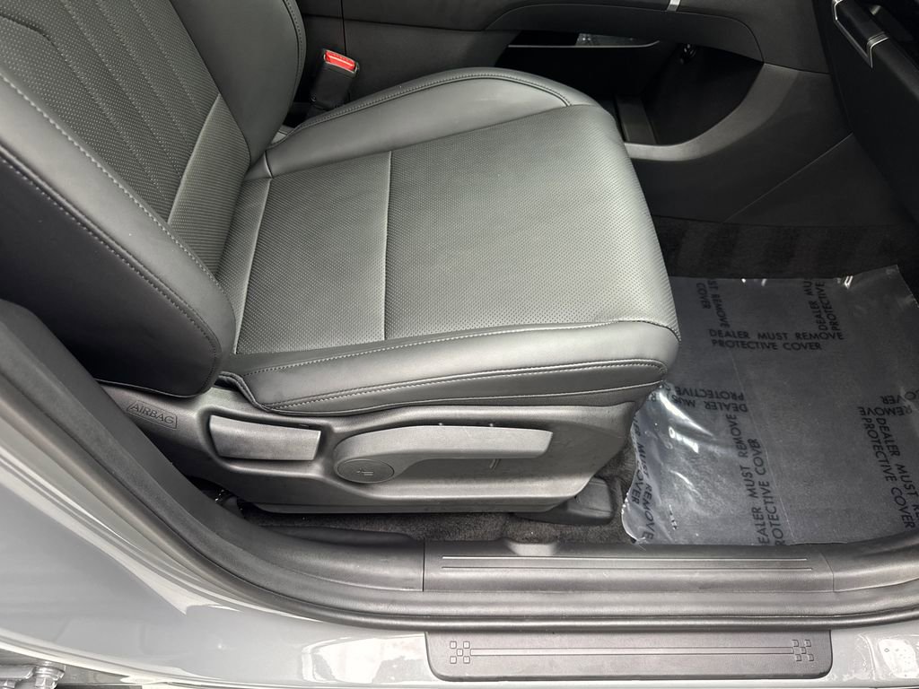 Used 2026 Hyundai Santa Fe SEL AWD/4WD image 47