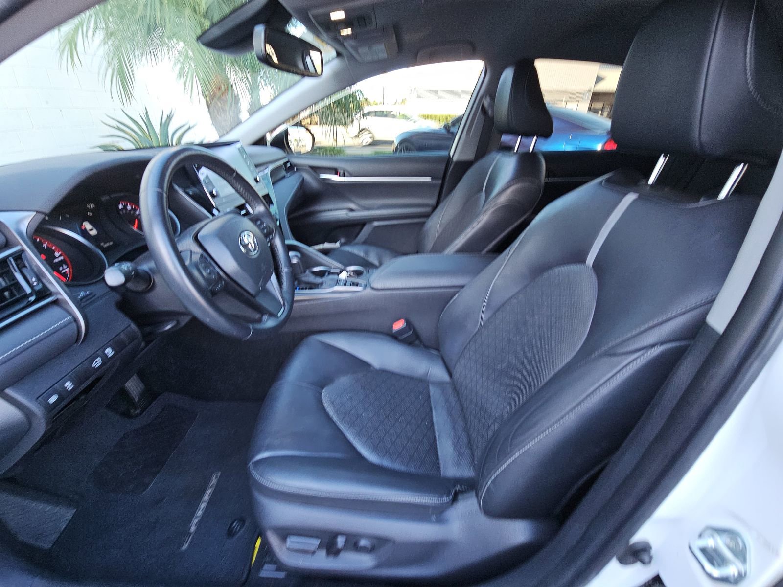 Used 2021 Toyota Camry XSE image 7