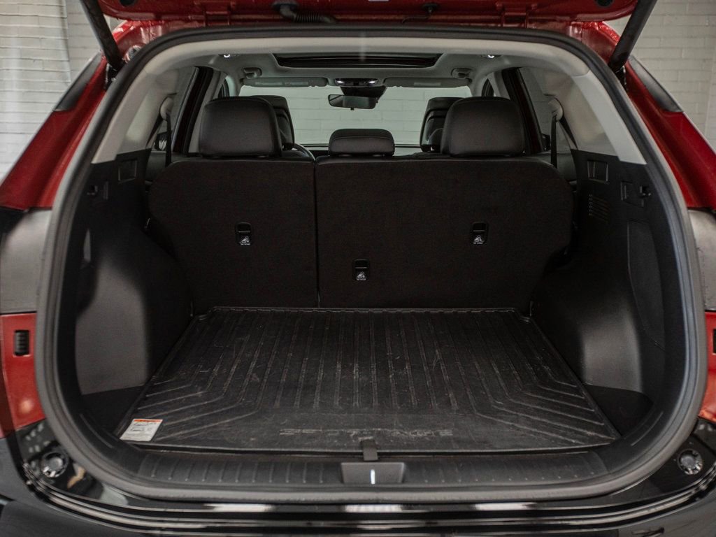 Used 2024 Kia Sportage SX image 33