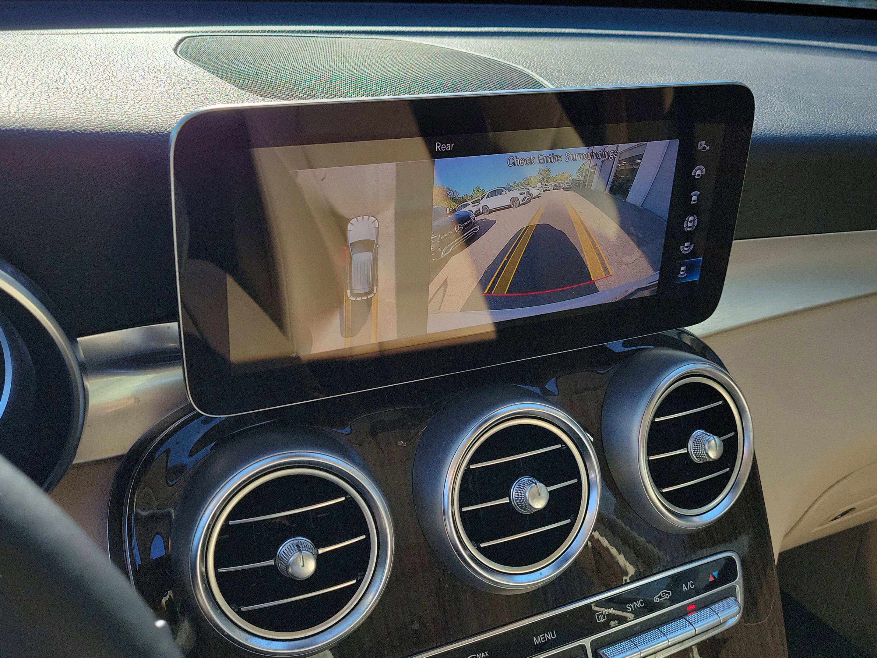 Certified 2022 Mercedes-Benz GLC 300 image 31