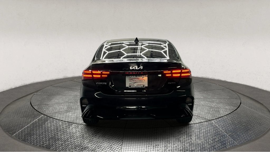 Used 2022 Kia Forte GT-Line w/ GT-Line Premium Package image 7