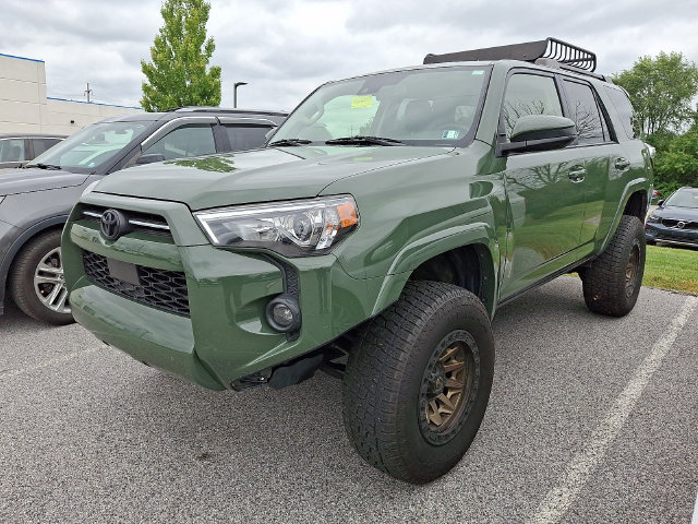 Used 2021 Toyota 4Runner Trail Special Edition AWD/4WD image 3