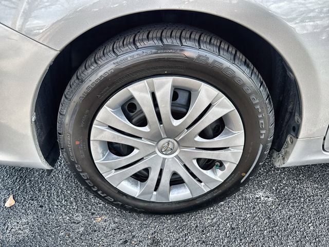 Used 2010 Toyota Corolla LE image 18