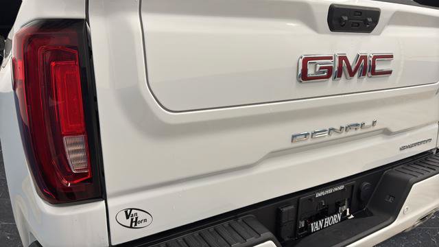 Used 2024 GMC Sierra 1500 Denali w/ Denali Reserve Package AWD/4WD image 42