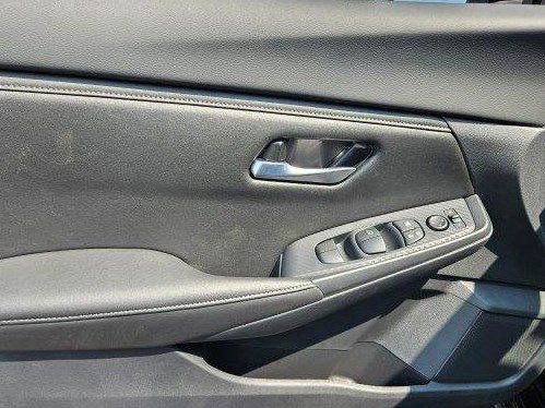 Certified 2025 Nissan Sentra SV w/ All-Weather Package FWD image 17