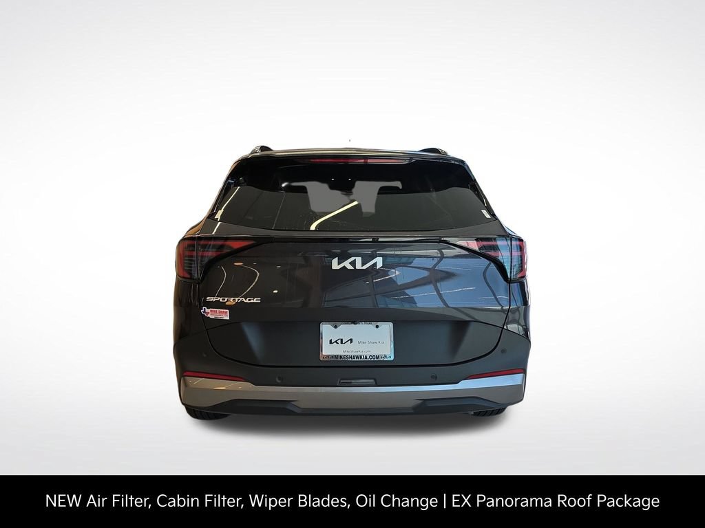 Certified 2026 Kia Sportage EX w/ EX Panorama Roof Package FWD image 5