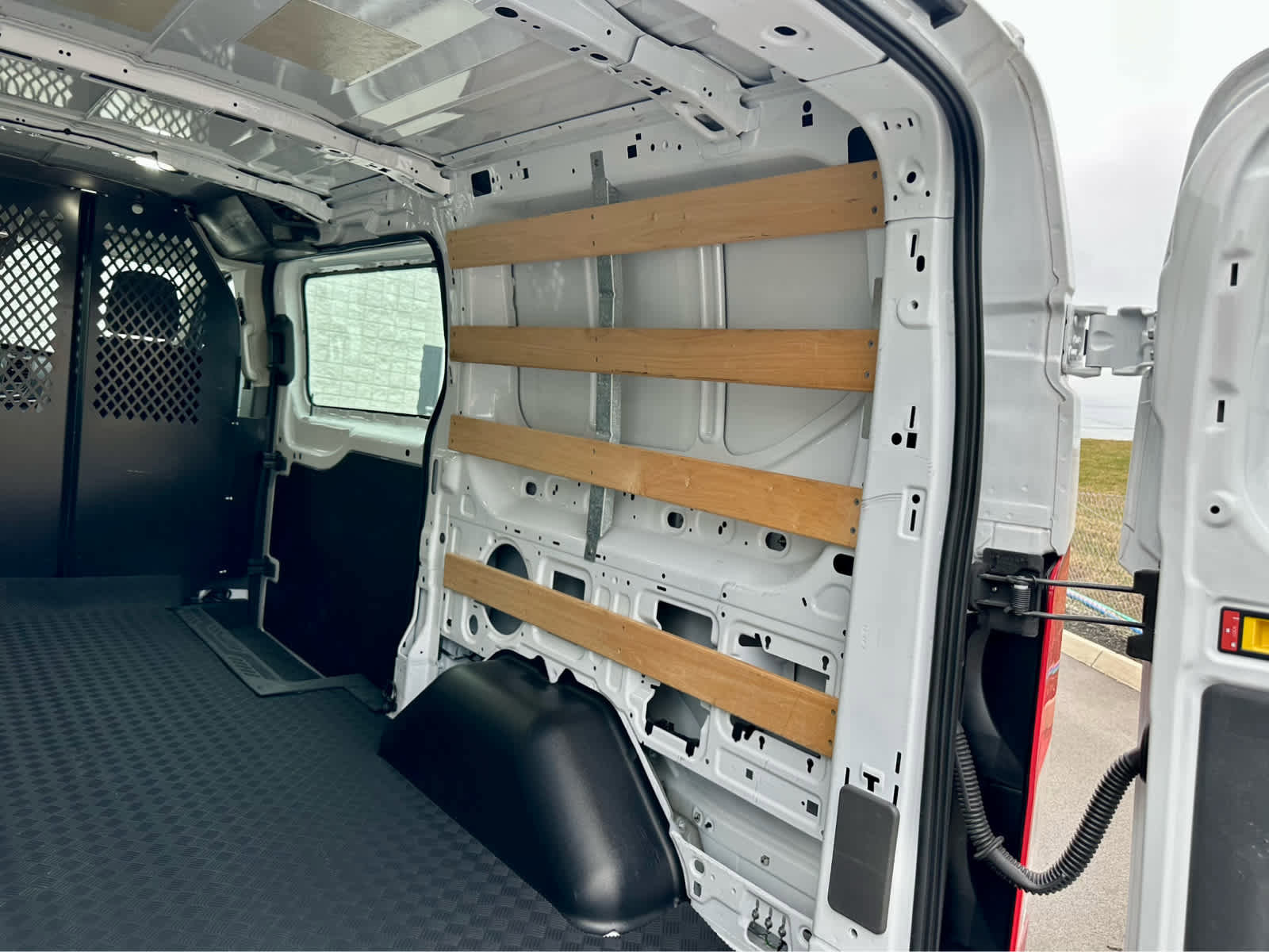 Used 2024 Ford Transit 250 Low Roof w/ Exterior Upgrade Package image 18