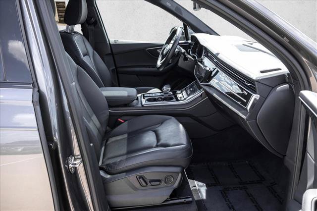 Used 2023 Audi Q7 3.0T Premium Plus w/ Premium Plus Package AWD/4WD image 27