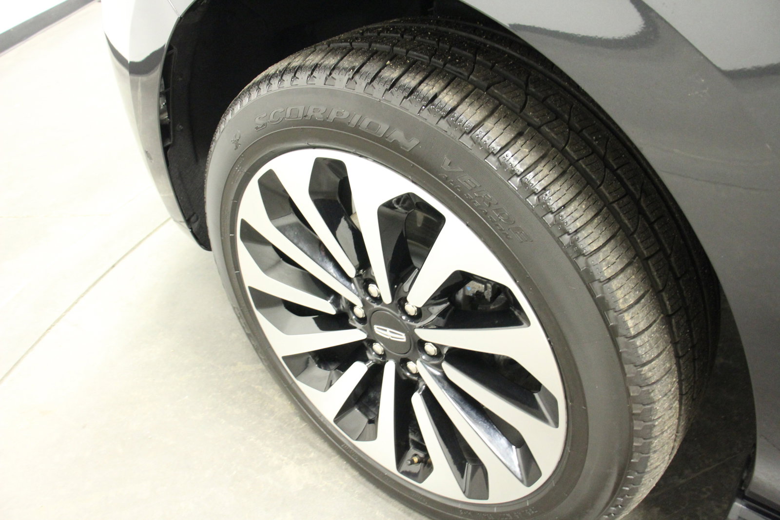 Used 2024 Lincoln Navigator Reserve image 11