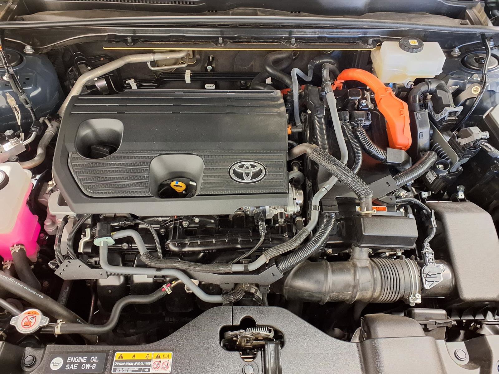 Used 2025 Toyota Crown Signia w/ Advanced Technology Package image 30