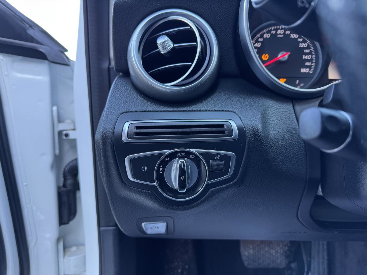 Used 2015 Mercedes-Benz C 300 Luxury w/ Premium 1 Package image 10