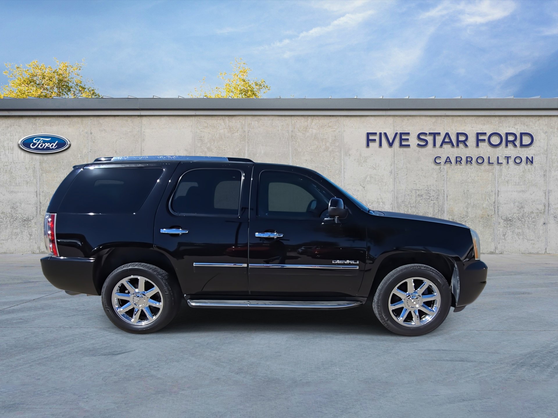 Used 2013 GMC Yukon Denali image 9