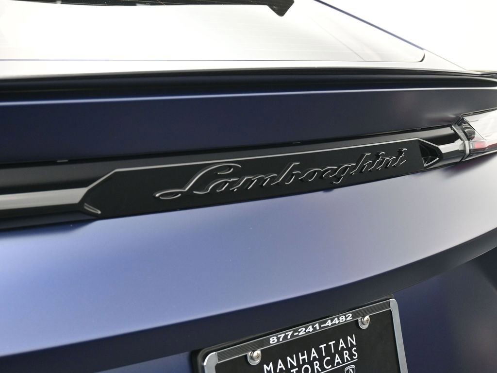Used 2023 Lamborghini Urus Performante image 15