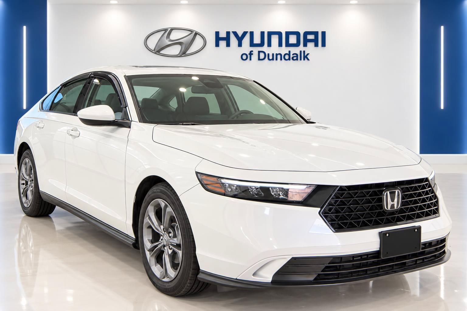 Used 2024 Honda Accord EX image 1