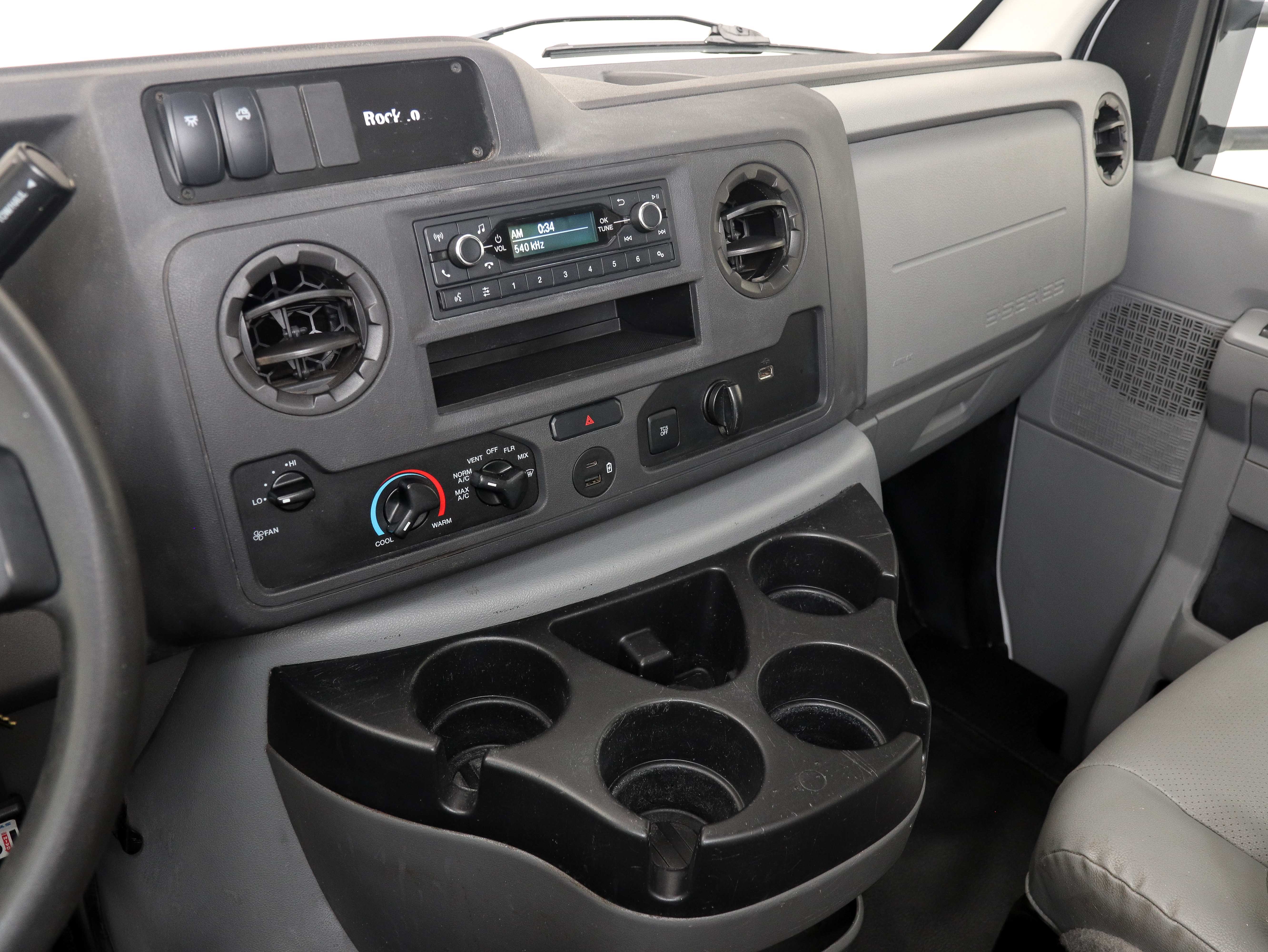 Used 2023 Ford E-450 and Econoline 450 Super Duty w/ Power Windows & Locks Group RWD image 26