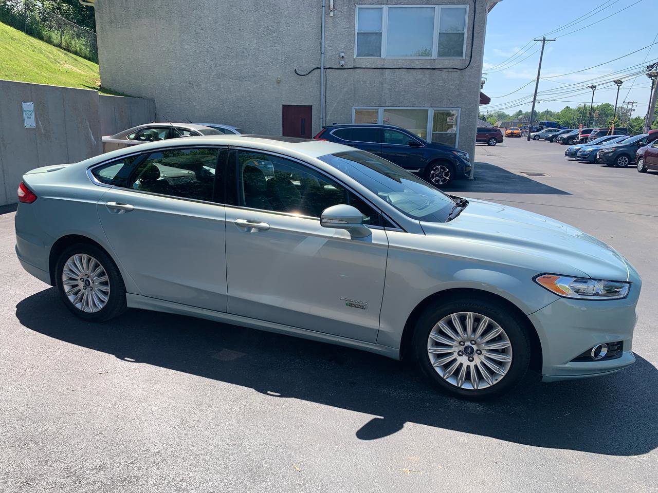 Used 2014 Ford Fusion Energi Titanium FWD image 6