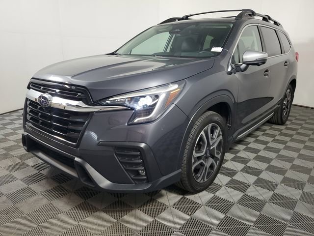 Used 2023 Subaru Ascent Limited w/ Technology Package image 3
