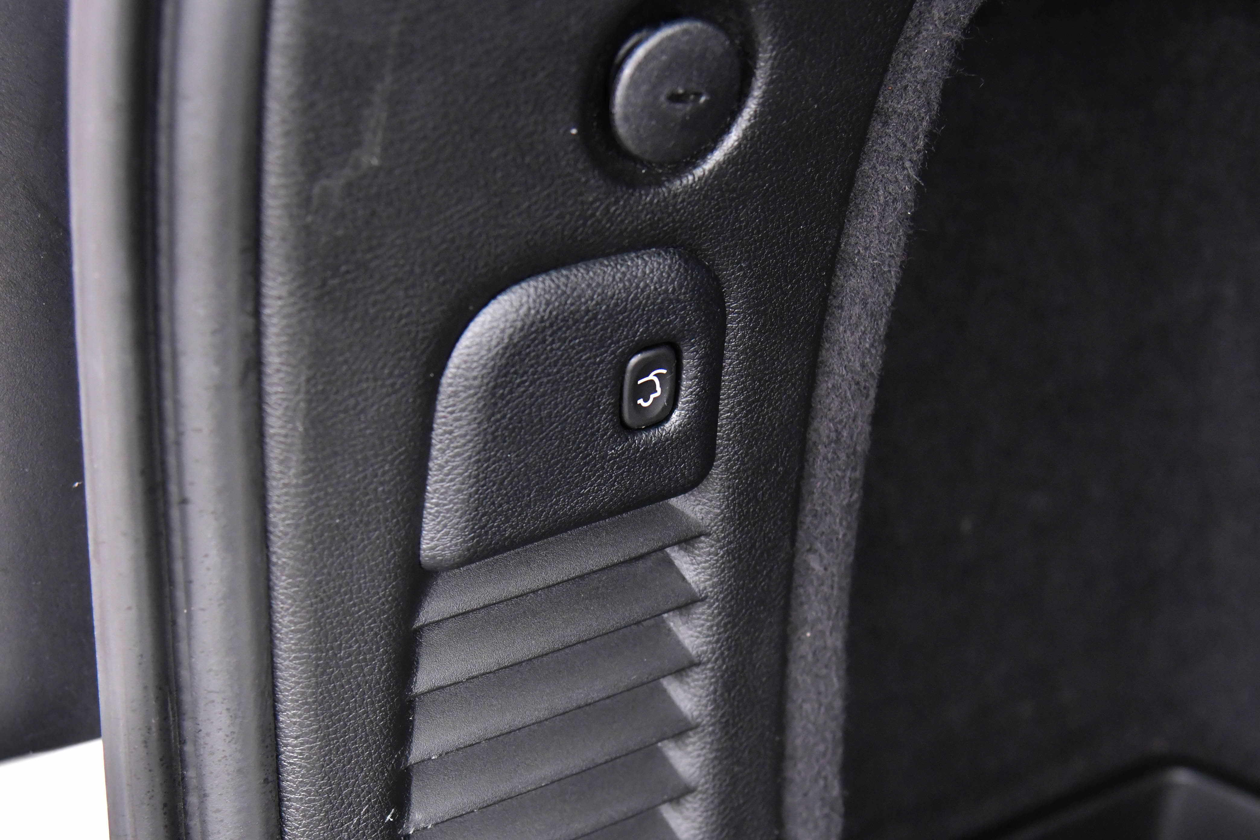 Used 2022 Dodge Durango R/T image 46