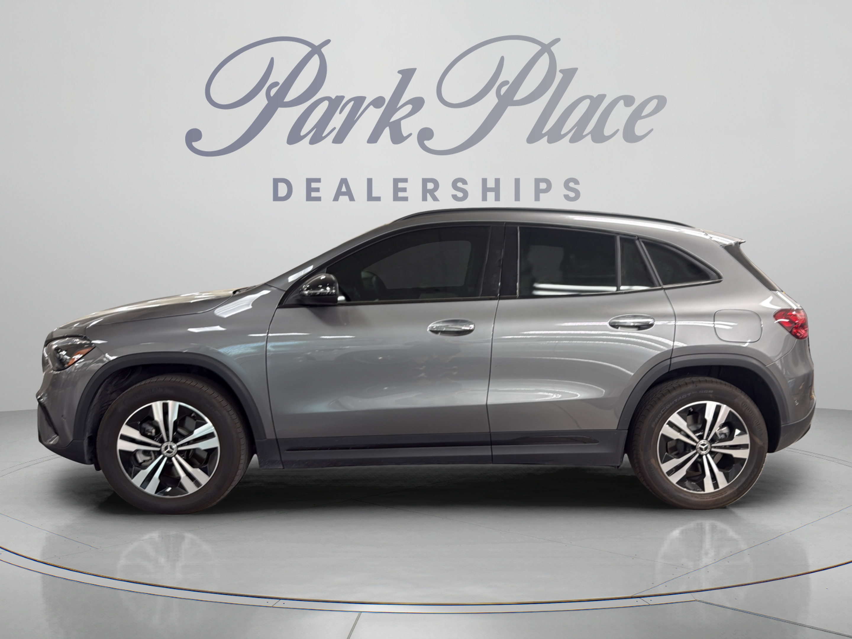 Used 2026 Mercedes-Benz GLA 250 4MATIC image 2