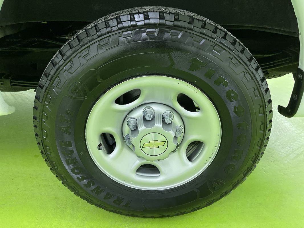 Used 2022 Chevrolet Express 2500 w/ Driver Convenience Package image 14