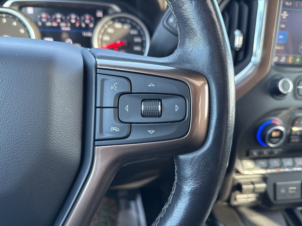 Used 2019 Chevrolet Silverado 1500 High Country image 25