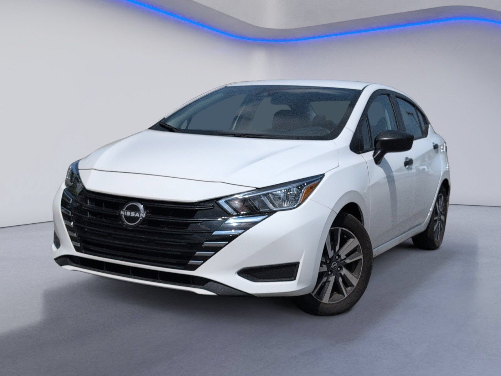 Used 2024 Nissan Versa S w/ S Plus Package FWD image 2