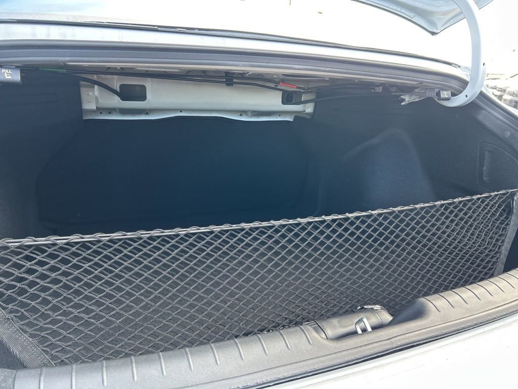 Used 2025 Hyundai Elantra SEL image 26