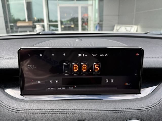 Used 2022 Kia Stinger GT1 w/ Red Interior Color Package RWD image 32