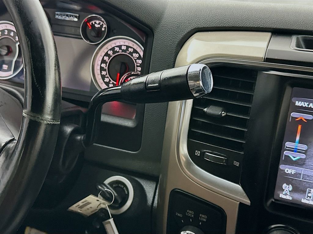 Used 2015 RAM 3500 Big Horn AWD/4WD image 16