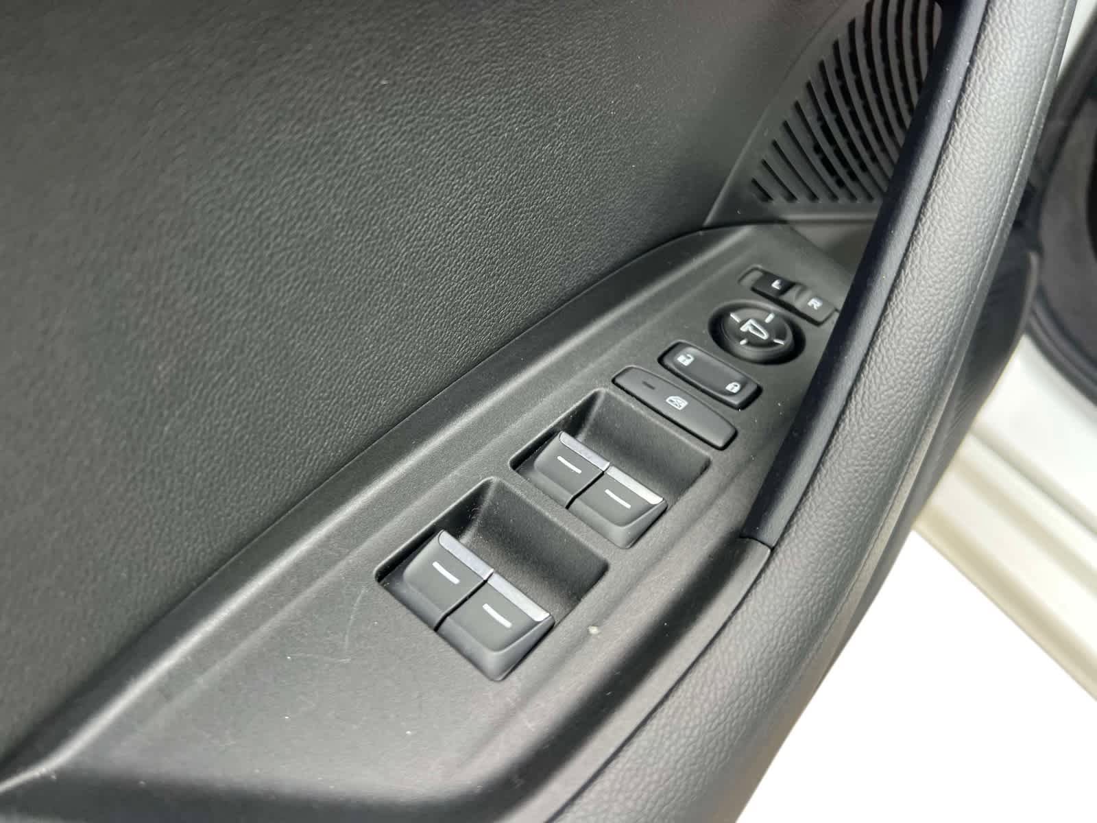 Used 2023 Acura TLX FWD image 17